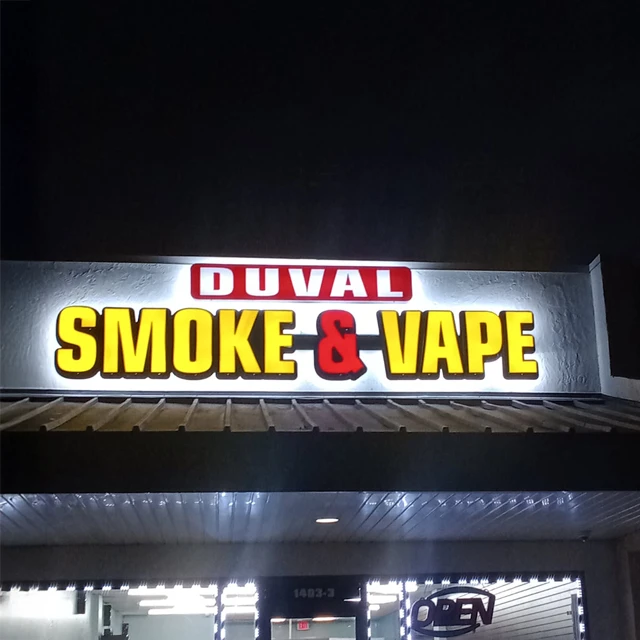 Duval Smoke & Vape illuminated sign