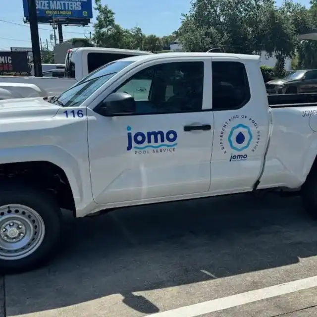 Jomo Pool Truck